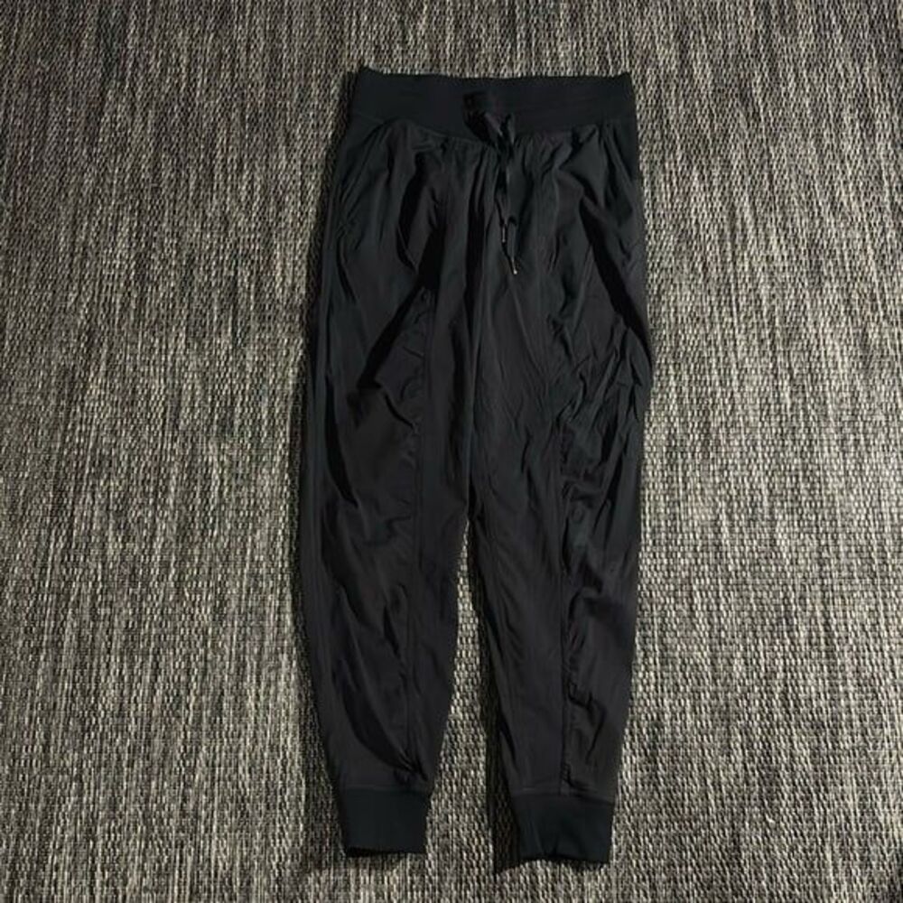 Lululemon Dance Studio Jogger *28” size 6